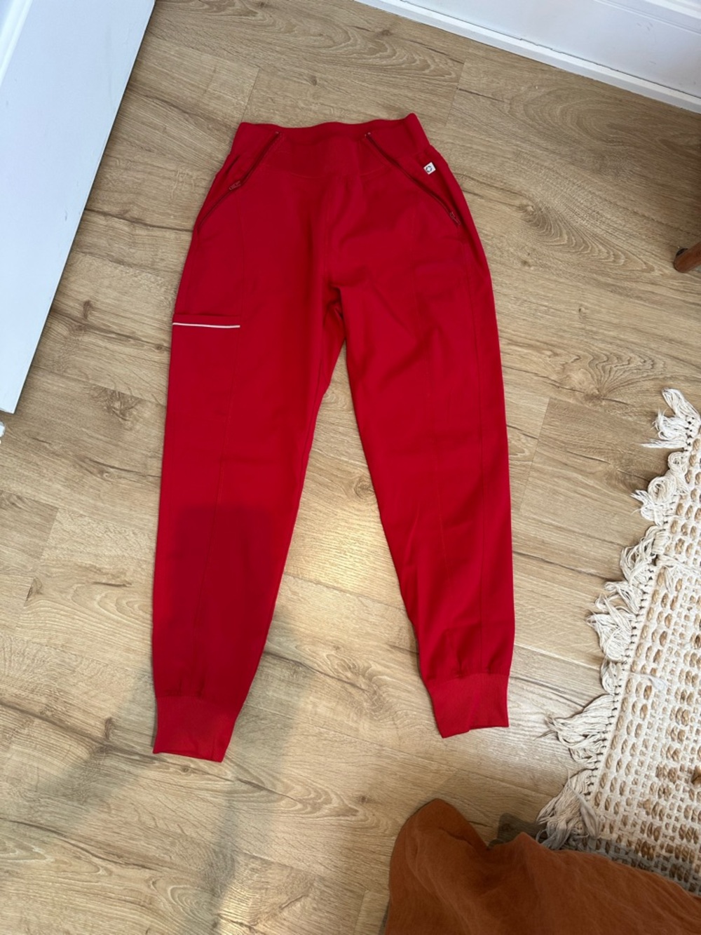 Women’s Red Zip-Pocket Jogger Sweatpants